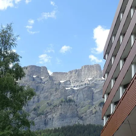 Willimann Haus Dala Im 4 Stock شقة *